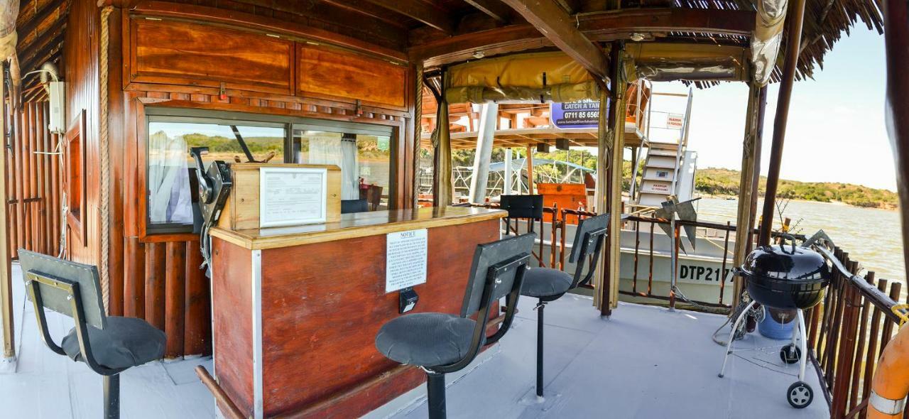 Maggie May House Boat - Colchester - 5Km From Elephant Park 외부 사진