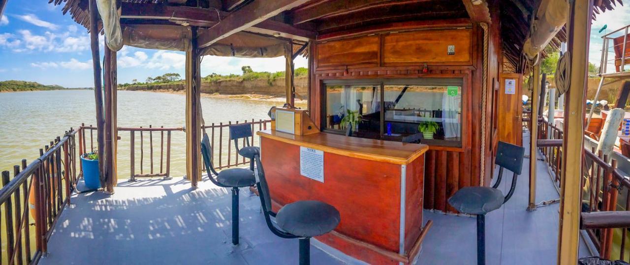 Maggie May House Boat - Colchester - 5Km From Elephant Park 외부 사진